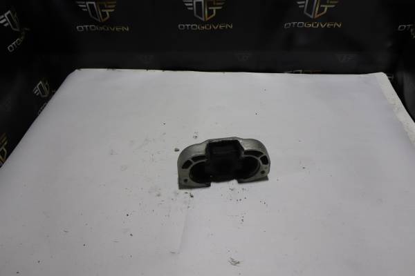 FORD CUSTOM 300 L 155 PS ÇIKMA PARÇA TRANSİT V363 ŞANZIMAN KULAĞI